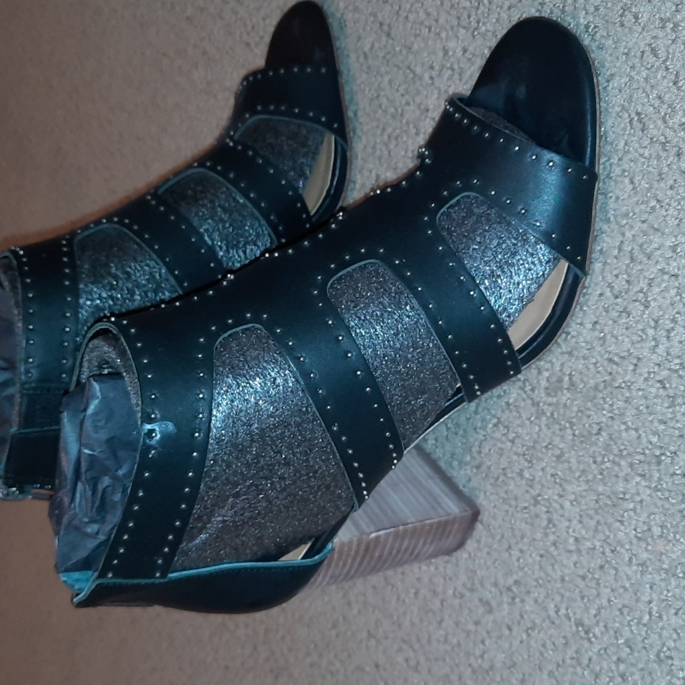 Lucky Brand black leather studded cage sandals stacked heel NEW!
